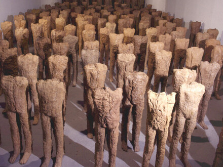 Magdalena Abakanowicz, Crowd and Individual