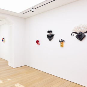 Romuald Hazoumè, Les fleurs du mâle, exhibition view. Courtesy of Gagosian