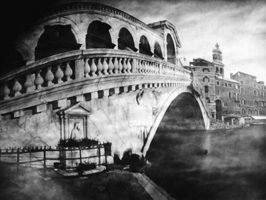 Laura Fiorio, Pinhole 014 / Rialto, Venezia, 1’20”, 2010, Pinhole photograph on 100% cotton, inkjet Hanemuhle Baryte, 27.8 × 22.4 cm, Edition of 4 + 2AP, copyright the Artist, courtesy of Belmacz Ltd