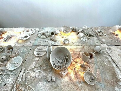 Una collezione di pezzi e materiali fragili di Joan Crous