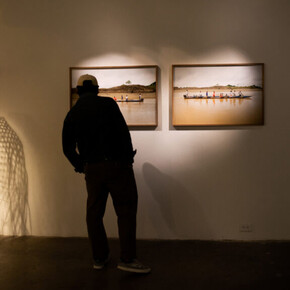 Santiago Vélez, Everything that glitters is gold, exhibition view. Courtesy of El Dorado Space 