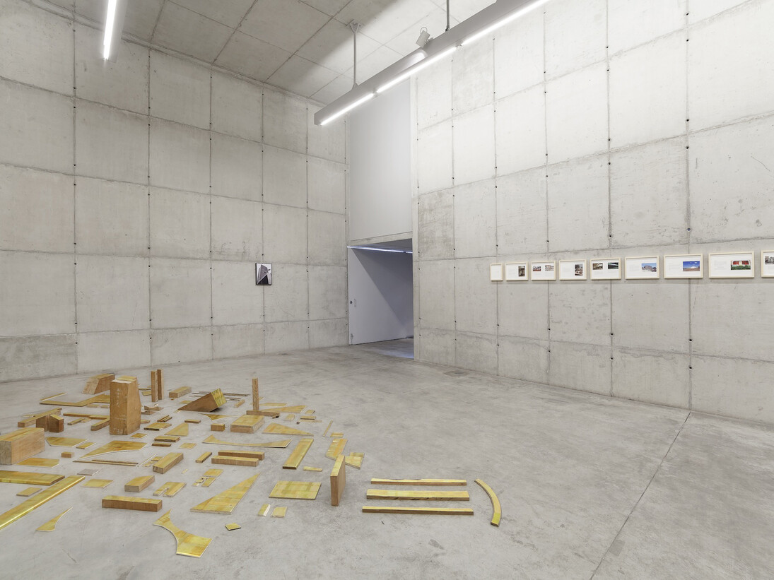 Taipa-Tapume, Exhibition view. Photo credit: Filipe Berndt, Gallery A