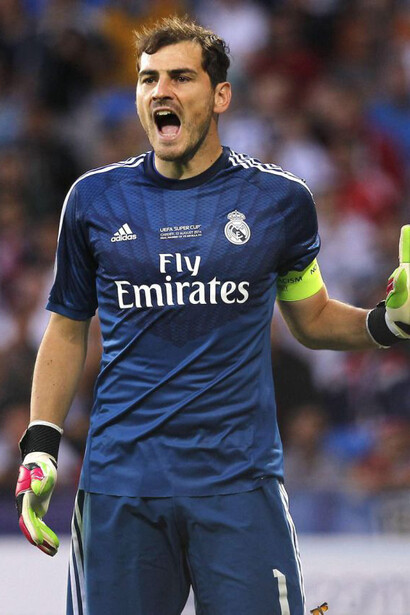 Iker Casillas ejerce de capitán del Real Madrid