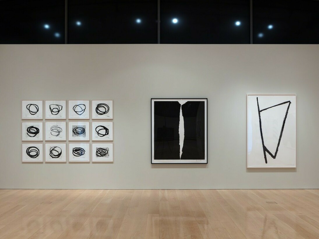 Richard Serra, Exhibition view. Courtesy of Nasher Sculpture Center