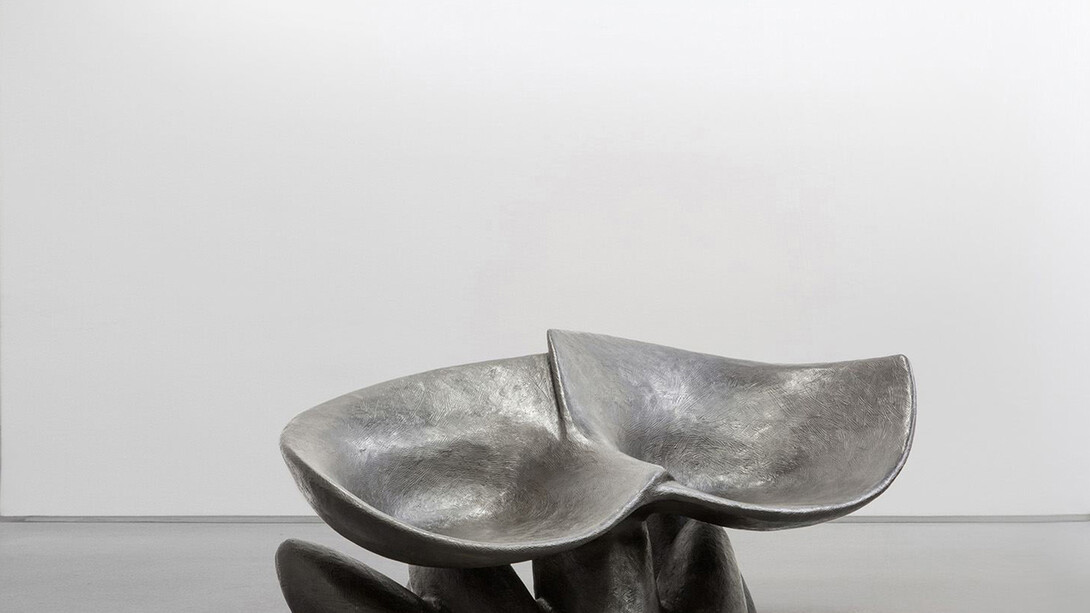 Wendell Castle, Impulse Gatherer, 2013, Bronze, 31.5 x 68.9 x 42.13 inches. Edition of 8. Courtesy of Wendell Castle and Friedman Benda. Photography: Adrien Millot