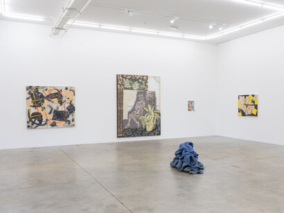 Various artists, Soft chaos, exhibition view. Courtesy of Ceysson and Bénétière Gallery