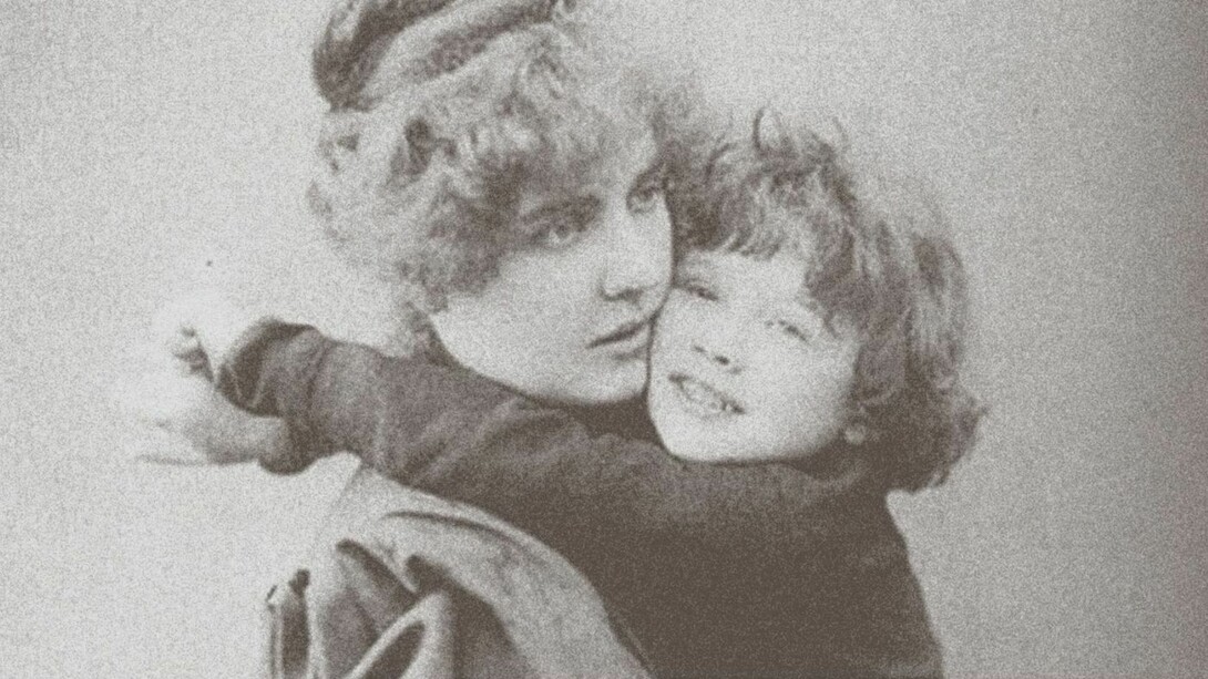 Lady Constance Lloyd Wilde con il figlio Cyril, 1889