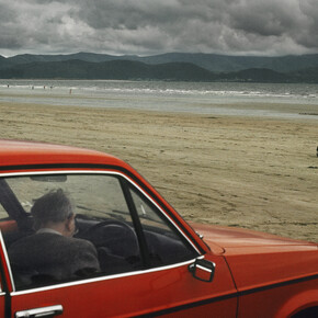 Harry Gruyaert, Ireland, 1983-84 ©Harry Gruyaert/ Courtesy GALLERY FIFTY ONE.