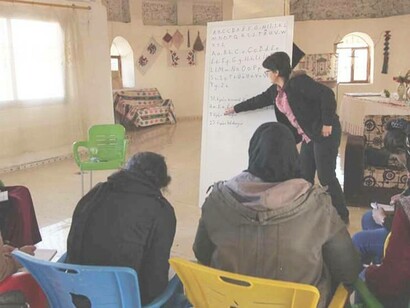 In the women's village of Jinwar, the women also receive language lessons (Photo by Firat News Agency) 
