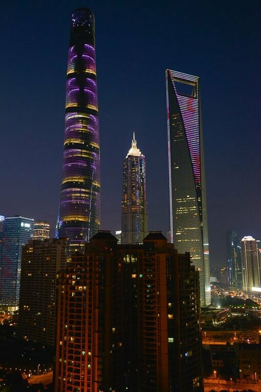 La Shangai Tower di notte, Shangai, Cina