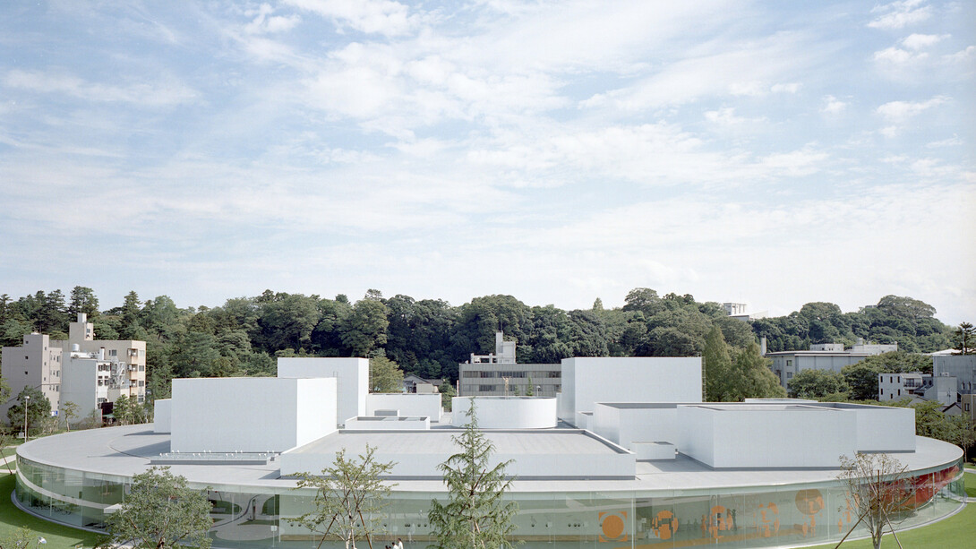 SANAA. 21st Century Museum of Contemporary Art, Kanazawa, Japan. 1999–2004. © SANAA