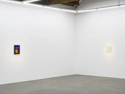 August Muth, Material light, exhibition view. Courtesy of parrasch heijnen