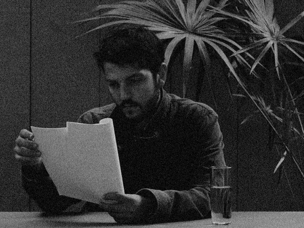 Mario Garcia Torres, still from Unspoken Dailies, 2003–09, 16mm film, black and white, sound. 66 min. Courtesy the artist and Proyectos Monclova, Mexico City.