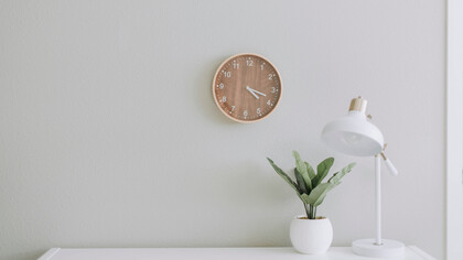 Decoração minimalista. Quando a gente consegue entender o quanto o minimalismo é positivo em nossas vidas, acho que a gente entendeu todo o sentido de estar aqui