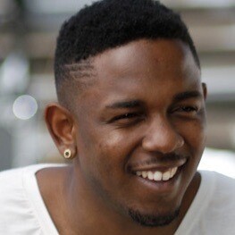 Kendrick sort son premier vrai album, *section 80*, en 2011