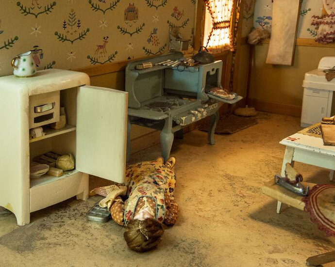 Frances Glessner Lee, Kitchen (detail), about 1944-46. Collection of the Harvard Medical School, Harvard University,
Cambridge, MA, courtesy of the Office of the Chief Medical Examiner, Baltimore, MD