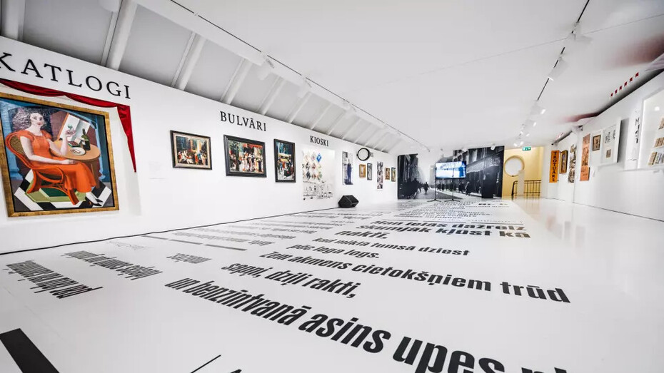 Various artists, Wandering the streets: urban visions of Latvian modernists, exhibition view. Courtesy of Latvian National Museum of Art