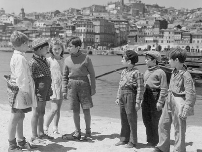 Manoel de Oliveira, Aniki-Bóbó (fotograma), 1942