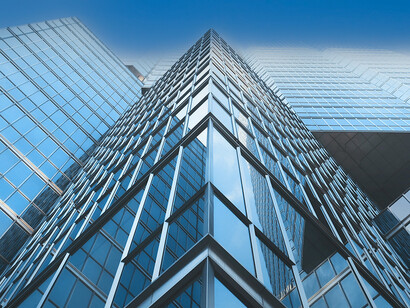 La tour de Babel. Avec le mouvement des siècles progressivement oublieux de l'origine incarnée et substantielle de toute pensée, les fruits de la raison ont ressemblé peu à peu, et de plus en plus, à une fleur coupée de sa motte racinaire, qui ne peut donc plus lui prodiguer nutriments et vie