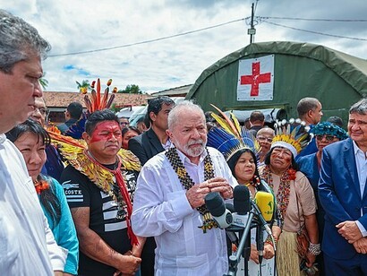 Presidente Lula recentemente anunciando ações emergenciais para a população Yanomami; Amazônia, Brasil