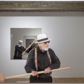 Michelangelo Pistoletto 'Oltre Lo Specchio'
Exhibition view, Galleria Continua, Beijing. 
Photo Oak Taylor Smith. Courtesy: Artist and Galleria Continua, San Gimignano / Beijing / Les Moulins / Havana 