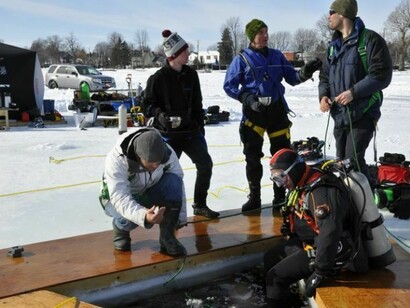Véronique Bouton, Ice Diving