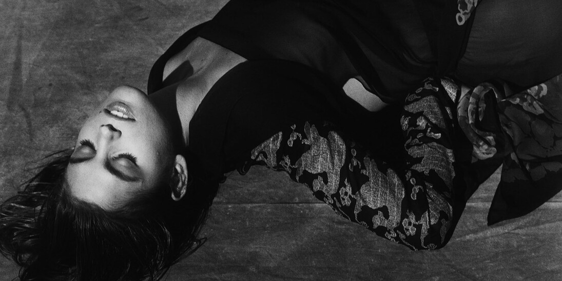 Albert Watson, Blumarine, San Francisco – autunno/inverno 1989/90. Modella: Cindy Crawford. Photo by Albert Watson