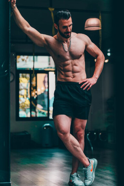The pursuit of a perfectly sculpted body, fueled by fitness influencers and weightlifting culture, is closely tied to the growing prevalence of male body dysmorphia