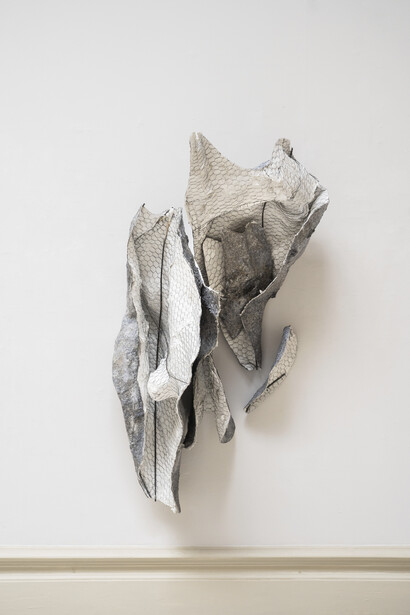 Cristina Spinelli, tus geranios con nosotras [your geraniums with us], 2021-2024. Courtesy of Cristina Spinelli and Centre de Lectura de Reus. Photography: Goro Studio