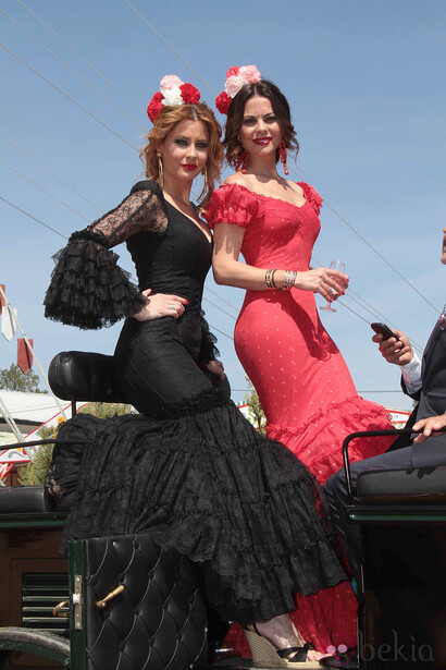 Feria de Abril de Sevilla. Paseo en coche de caballos