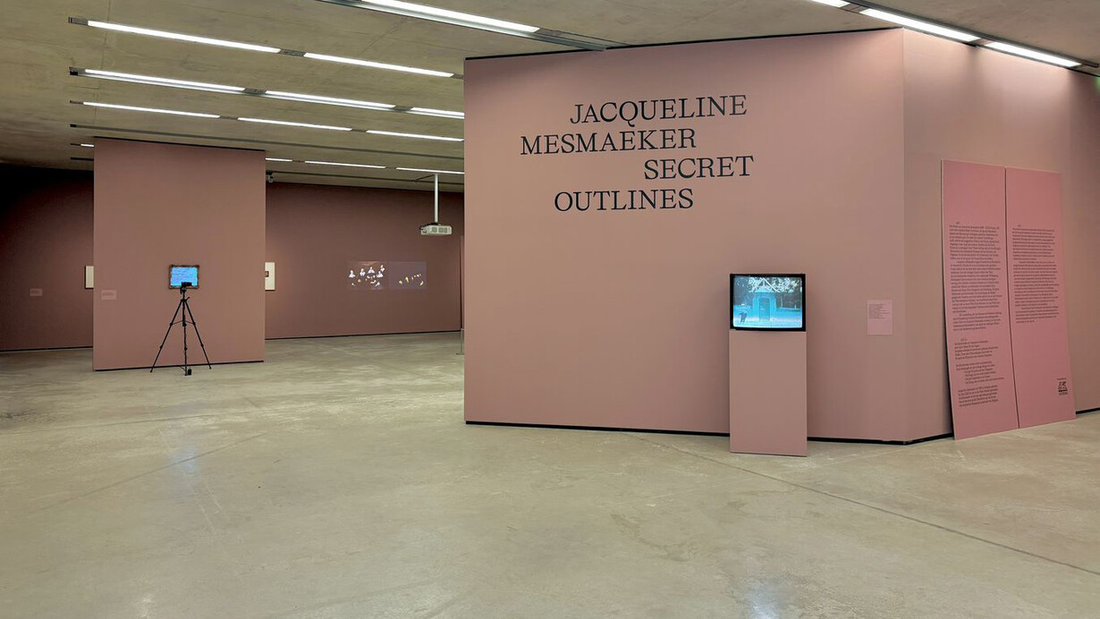 Jacqueline Mesmaeker, Secret outline, exhibition view. Courtesy of Generali Foundation