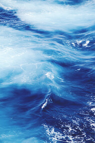 Schiuma di un mare agitato: anche le storie mi ricordo che mi facevano volare, che quasi Ustica era un granello, e spariva nel mare