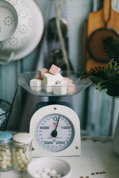 
Explore a evolução dos doces no brasil desde os engenhos de açúcar até a mesa dos brasileiros com receitas tradicionais e saborosas