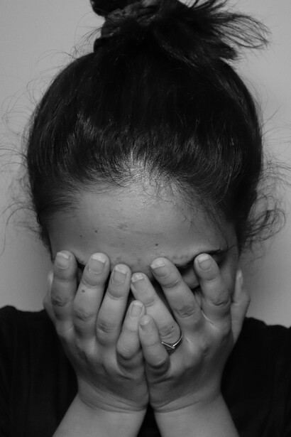 Frustrations, thinking that the problem of the other affects you is a questioning of the neurotic attitude of blaming others and justifying one's own problems, anxieties, and frustrations