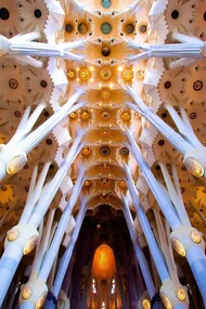 Barcelona. El interior de la Sagrada Familia