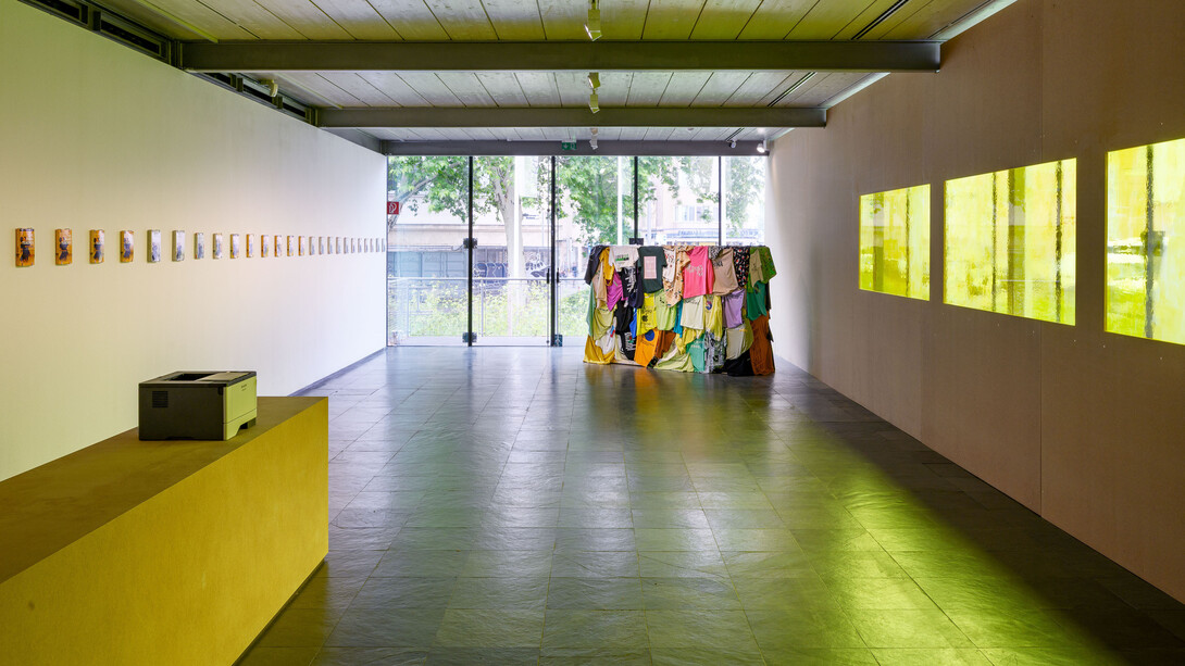 Verschiedene künstler, Burn the diaries, read them out loud, ausstellungsansicht. Mit freundlicher genehmigung der Kunsthalle Wien