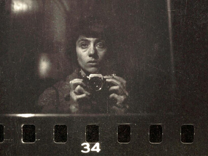 Diane Arbus, Self-portrait with 35mm Contax D camera, 1959. Courtesy of David Zwirner Gallery