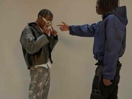 Streetwear exhibited by two men for the winter collection