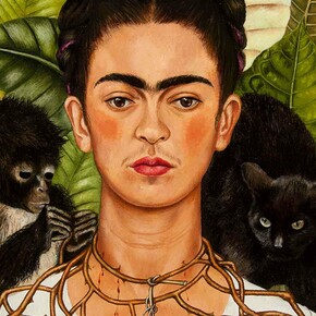 Frida Kahlo and Arte Popular. Courtesy of Museum of Fine Arts