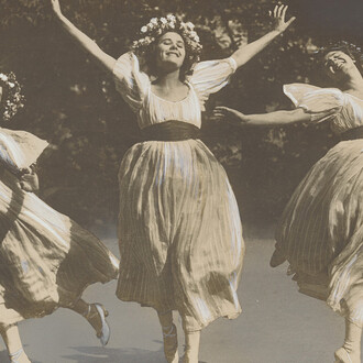 Rudolf Jobst, Berta, Elsa and Grete Wiesenthal in a Lanner-Schubert Waltz (detail), 1908, 1908. Courtesy of Albertina Museum
