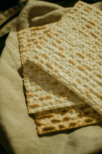 Proof that friendship can turn even matzo into a lifelong memory