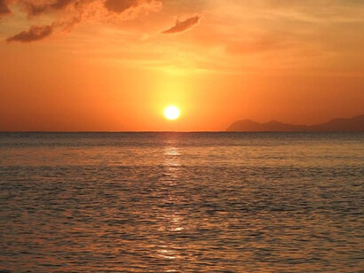 Le emozioni, il corpo, la mente, le esperienze sensoriali udito, tatto, vista, sono tutte finestre aperte sulla nostra farmacia interiore (Deepak Chopra)