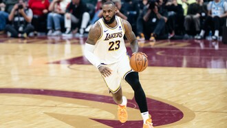 Lebron James during a Cleveland Cavaliers vs Los Angeles Lakers game on 25 November 2023
