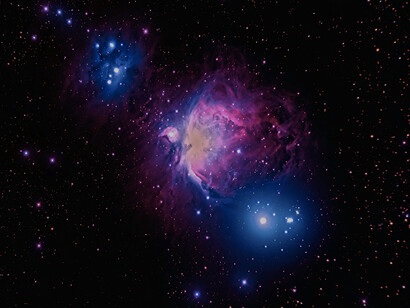 La nebulosa de Orión es un ejemplo de incubadora estelar, donde el polvo cósmico forma estrellas a medida que se van asociando debido a la atracción gravitatoria
