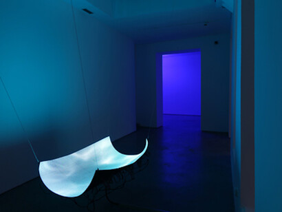 Daniel Canogar, Exhibition view. Courtesy of Galería Max Estrella