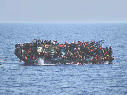Sinking boats
