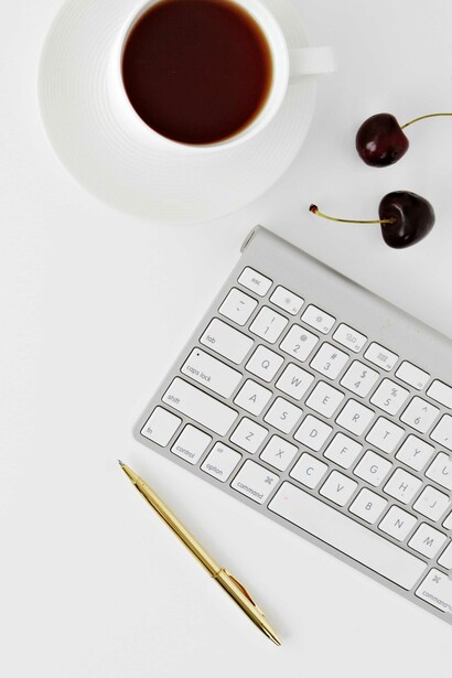 Lavoriamo spesso per necessità