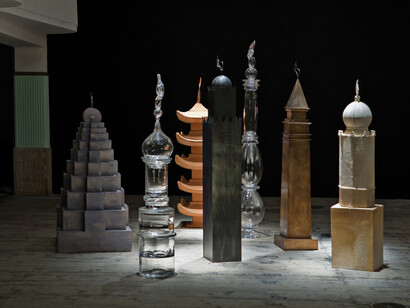 The Towers of Love (2011) 7 towers; 2 fireclay, 1 iron, 1 bronze, 1 wood, 2 crystal fireclay: 175 x 49 x 49 cm; iron: 192 x 28 x 28 cm; bronze: 190 x 35 x 35 cm; crystal: 173 x 33 x 33 cm; crystal: 212 x 41 x 41 cm; fireclay: 172 x 38 x 38 cm; wood: 155 x 89 x 69 cm. Courtesy: the artist and GALLERIA CONTINUA, San Gimignano / Beijing / Les Moulins. Photo by: Ela Bialkowska
The other side of the mirror, 2011 / Galleria Continua / San Gimignano