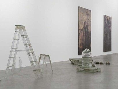Simultaneity Biases. Courtesy of Blain Southern Gallery 