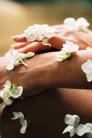 Il messaggio universale dell’ayurveda: vivere una vita sana per arrivare a essere degli anziani sani